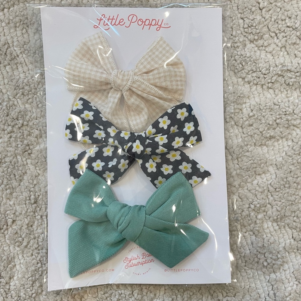 Little poppy co clip set Claire floral black daisy green tan gingham
